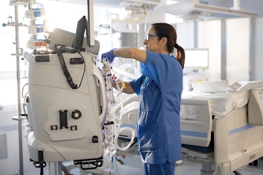 Advanced medical equipment in a hospital ICU setting.