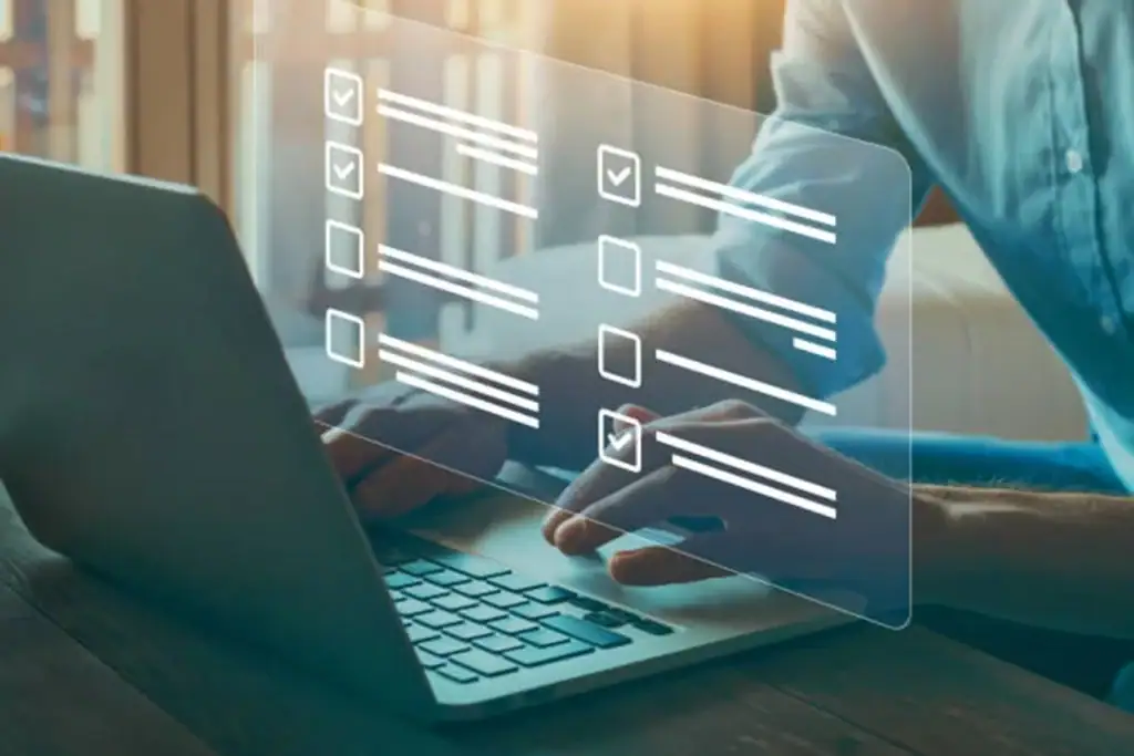 Innovative digital checklist and task management for business efficiency and productivity.